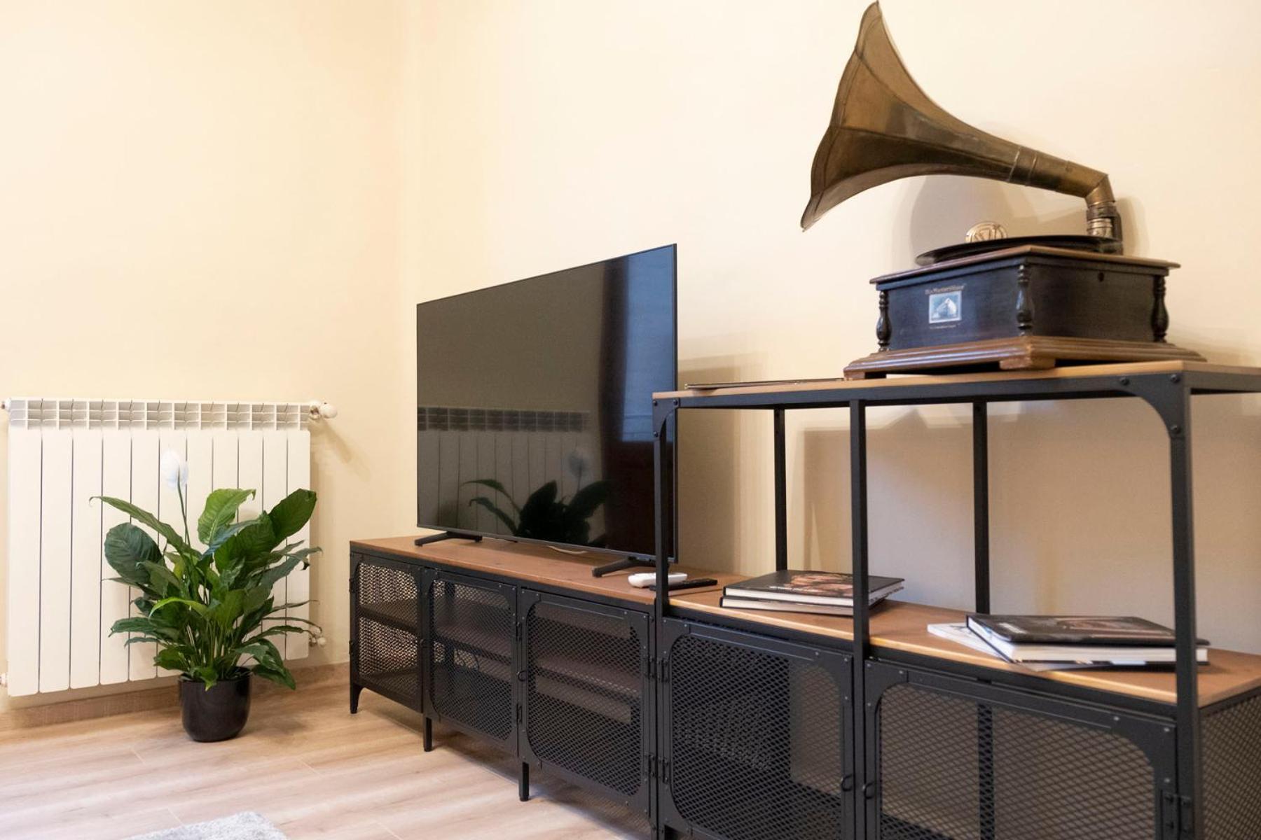My Honeyed Corner Apartment เซียนา ภายนอก รูปภาพ